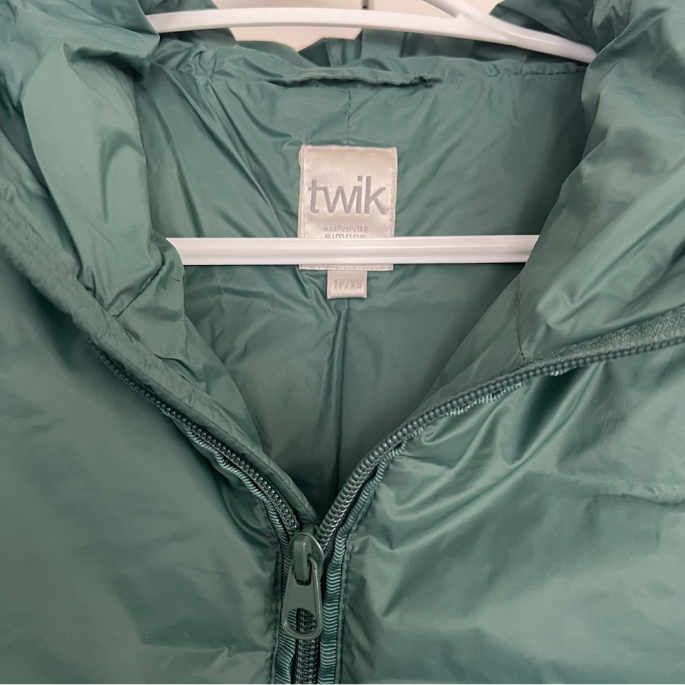 Twik Coat - Picture 4 of 7
